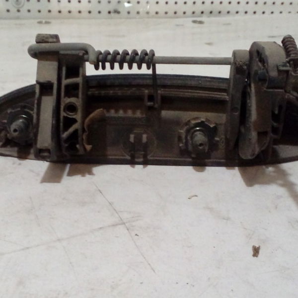 Maçaneta Externa Dianteira Direita Renault Megane 03/05