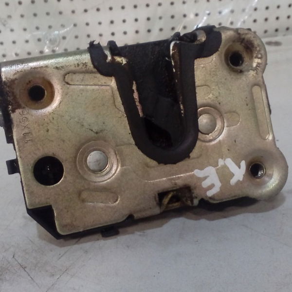 Fechadura Traseiro Esquerda Renault Megane 03/05