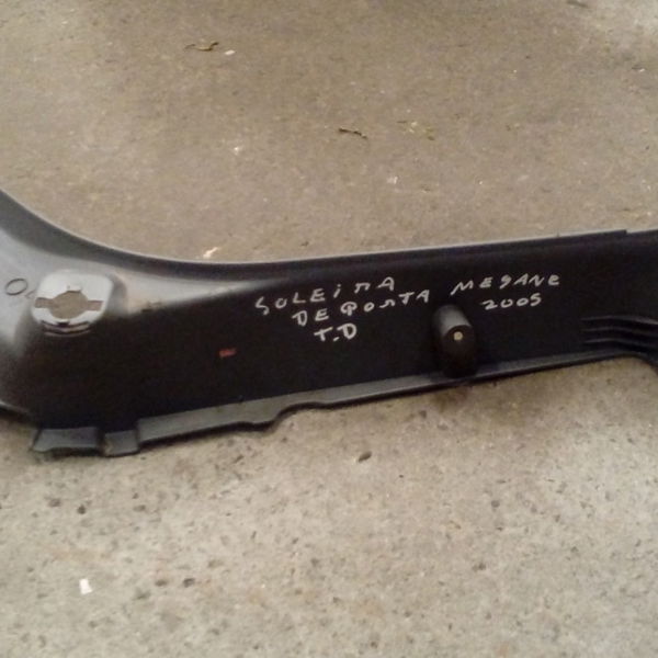 Soleira De Porta Traseira Direita Renault Megane 03/05