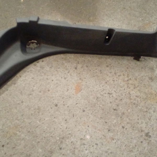 Soleira De Porta Traseira Direita Renault Megane 03/05
