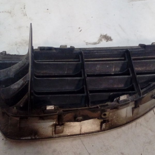 Grade Capo Cromado Renault Megane 2003 Esquerdo