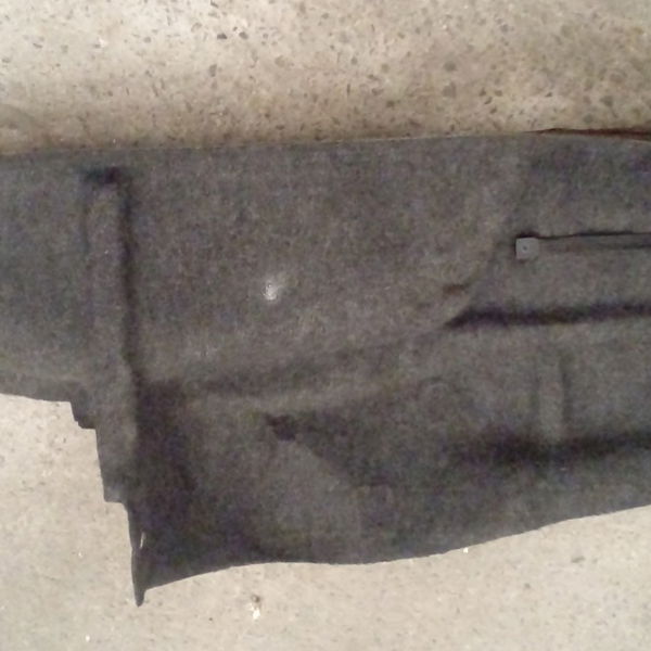 Carpe Lateral Esquerdo Porta Malas Renault Megane 2003/2005