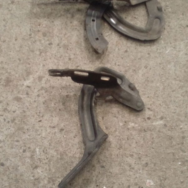 Suporte Capo Renault Megane *unidade 2003/2005