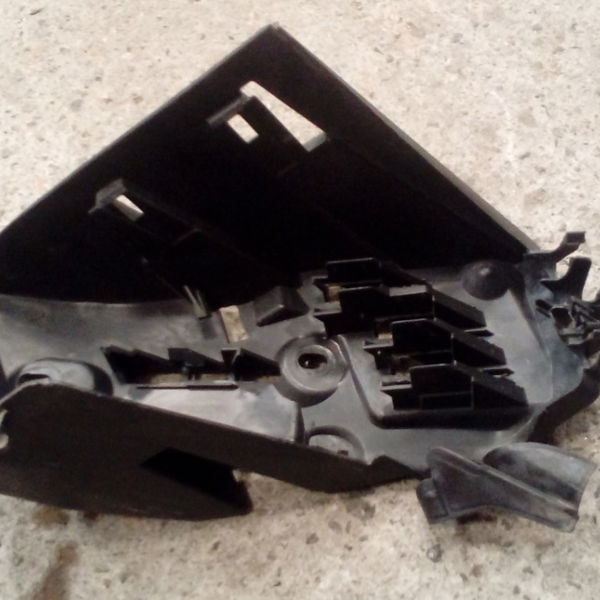Caixa Rele Renault Megane 2.0 16v 2003/2005