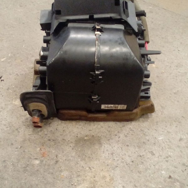 Caixa De Ventilação Evaporadora Renault Megane 2.0 16v