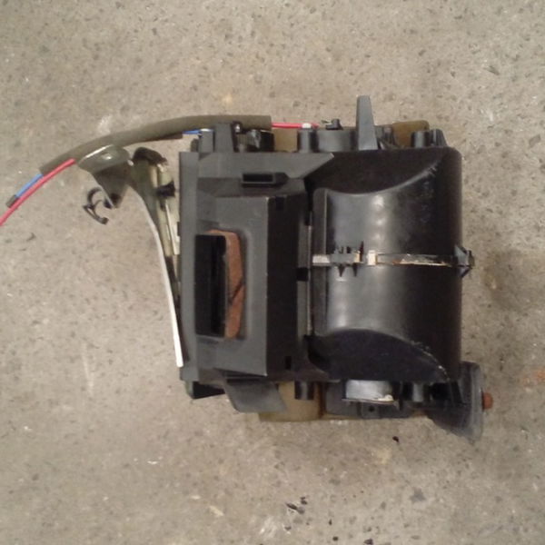 Caixa De Ventilação Evaporadora Renault Megane 2.0 16v