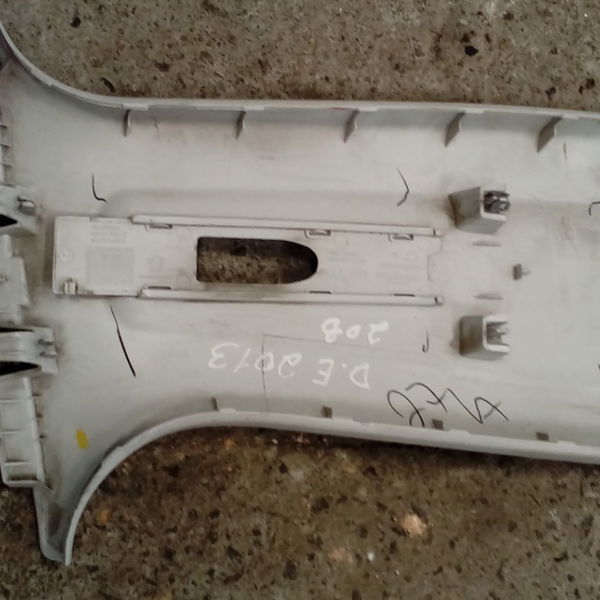 Moldura Central Coluna Latera Dianteiro Esquerdo Peugeot 208