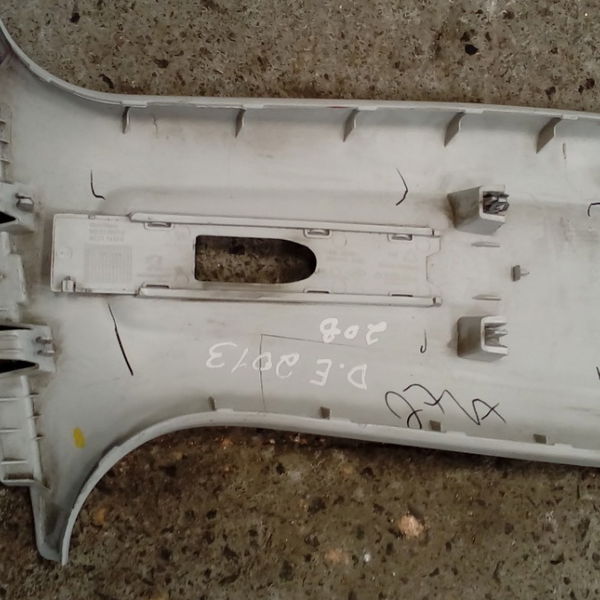 Moldura Central Coluna Latera Dianteiro Esquerdo Peugeot 208