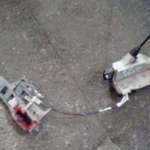 Trava Porta Dianteiro Esquerda Peugeot 208