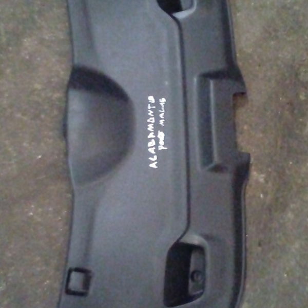 Acabamento Tampa Porta Malas Peugeot 208
