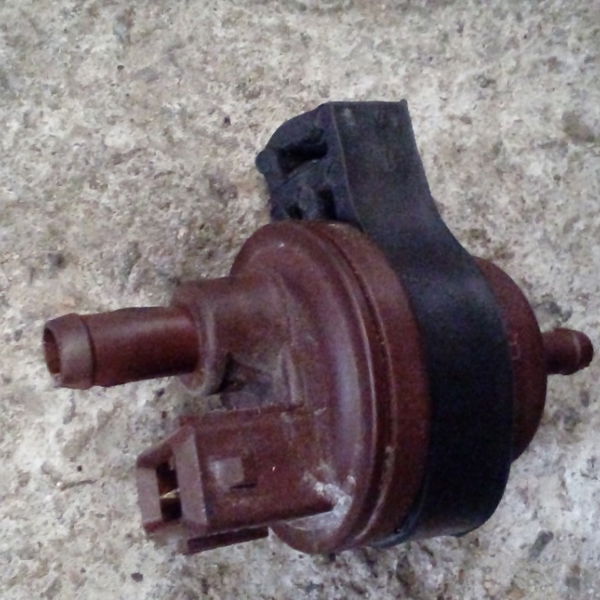 Valvula Canister Peugeot 208 1.5