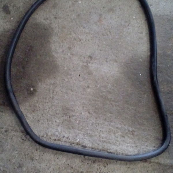 Borracha Porta Traseira Esquerda Peugeot 208
