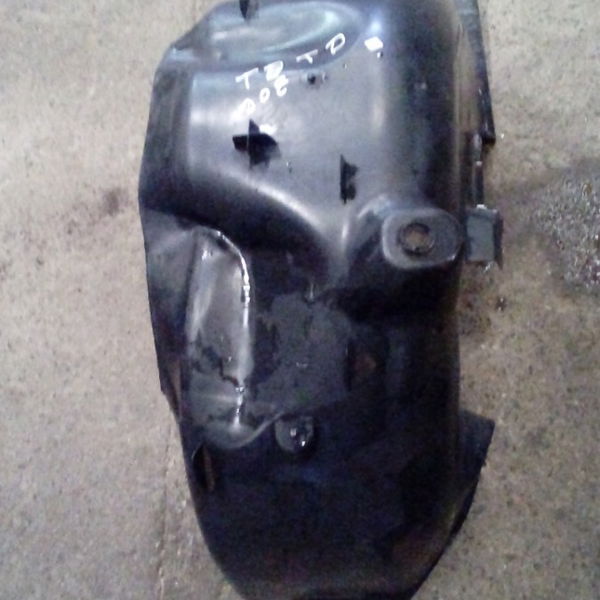 Para Barro Traseiro Direito Peugeot 208 Com Detalhe