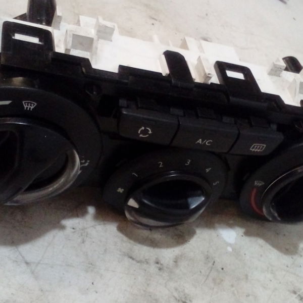 Comando Ar Condicionado Peugeot 208 1.5
