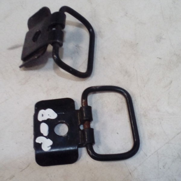 Alça Porta Malas Peugeot 208 *unidade