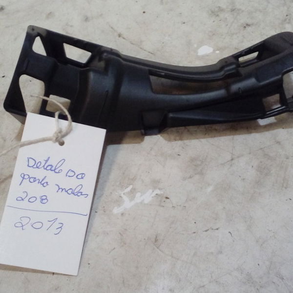 Suporte Chicote Porta Malas Peugeot 208