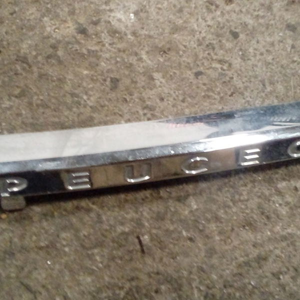Filete Friso Tampa Traseira Cromado Peugeot 208