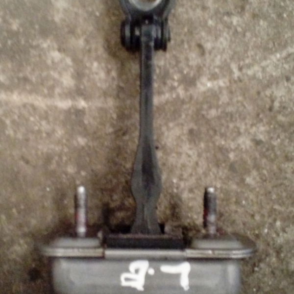 Limitador De Porta Dianteiro Esquerdo Peugeot 208