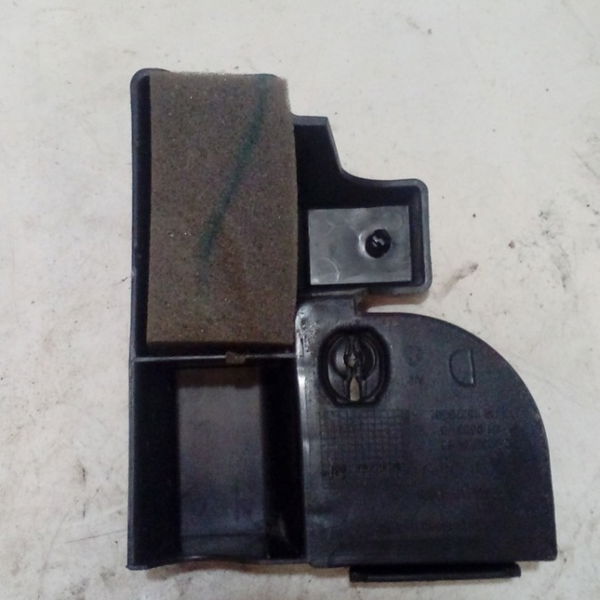 Acabamento Porta Malas Peugeot 208