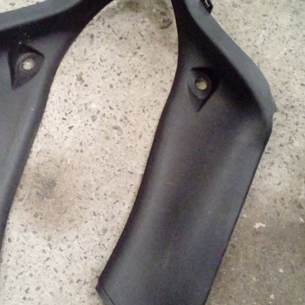 Moldura Lateral Traseira Peugeot 206 *unidade