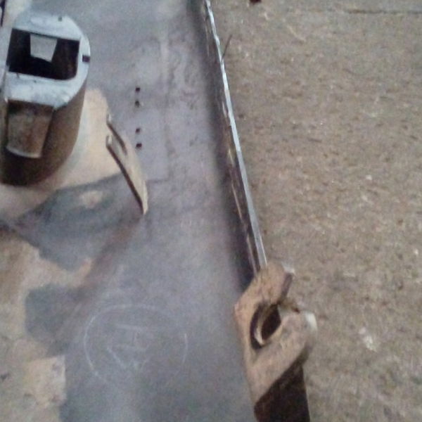 Para Choque Traseiro Peugeot 206 2004