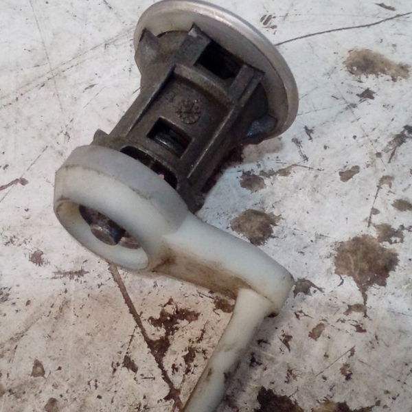 Cilindro Estojo Porta Peugeot 206 2004
