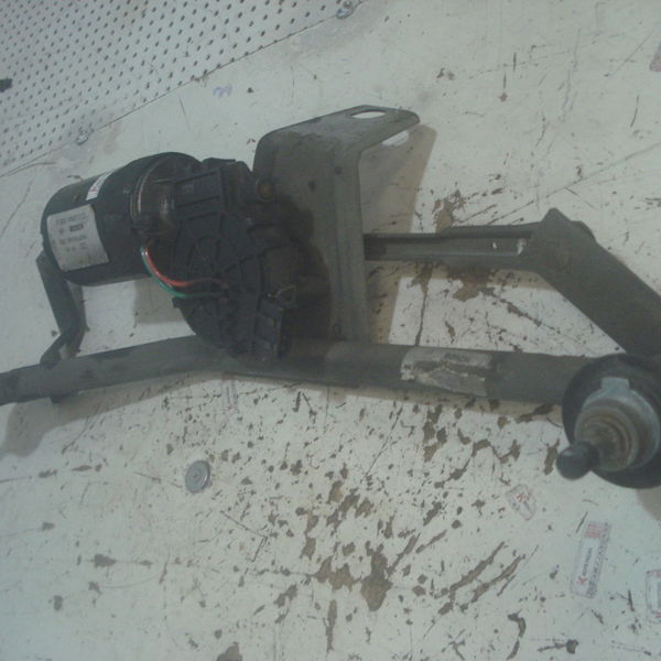 Galhada Limpador Com Motor Peugeot 206 1.0 2002