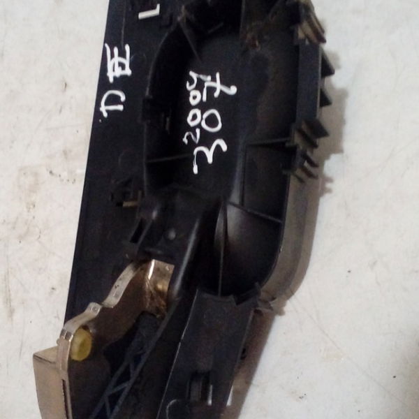 Maçaneta Interna Dianteira Esquerda Peugeot 307