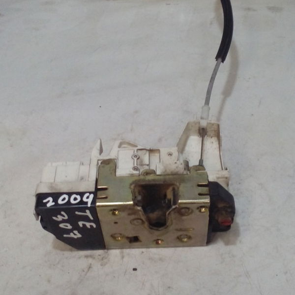Fechadura Traseira Esquerda Peugeot 307