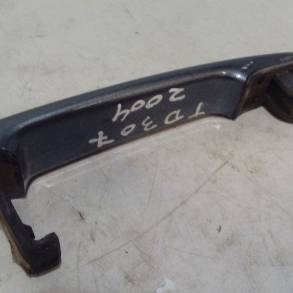 Moldura Capa Da Maçaneta Traseira Direita Peugeot 307