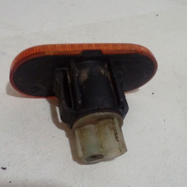 Pisca Lateral Para Lama Esq/direi Renault *valor Unitario