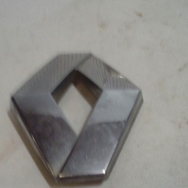 Emblema Renault Megane 2005
