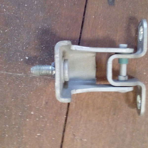 Dobradiça Porta Dianteira Direita C3 Air Cross 2013