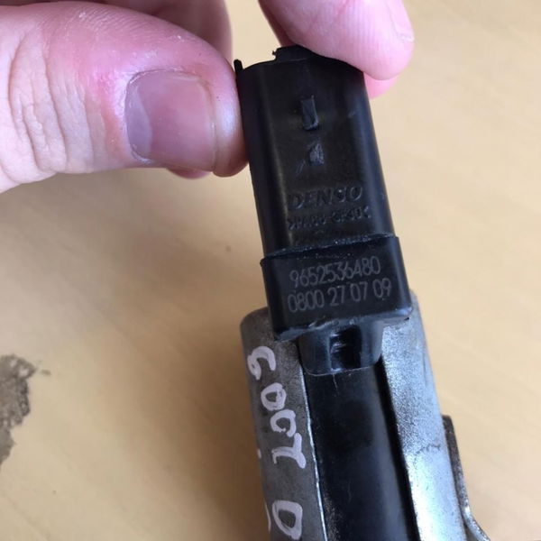 Valvula Solenoide Peugeot 307 Flex 2.0 16v 2009