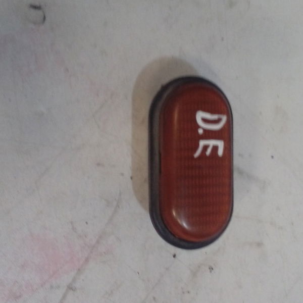 Pisca Do Para Lama Esquerdo Renault Megane 03 A 05