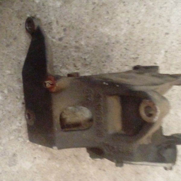 Suporte Do Rolamento Guia Da Correia Do Peugeot 306 95a 2000