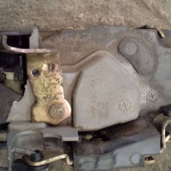 Fechadura Traseira Esquerda Peugeot 306 Sw 1999