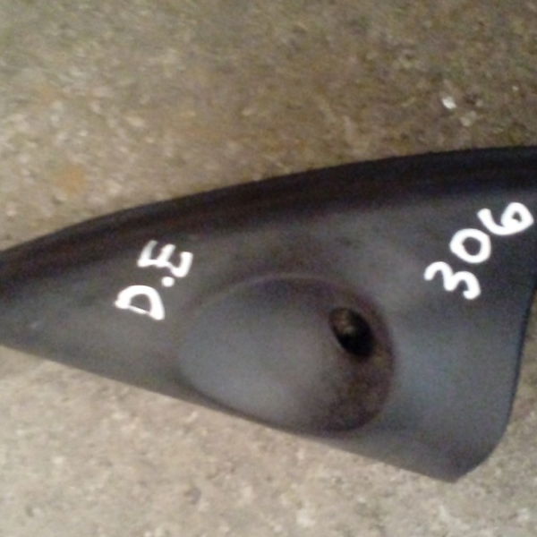 Acabamento Interno Retrovisor Esquerdo Manual Peugeot 306 Sw