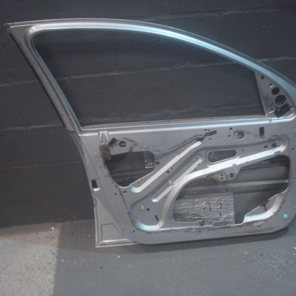 Porta Dianteira Esquerda Peugeot 206 2002