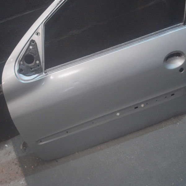 Porta Dianteira Esquerda Peugeot 206 2002