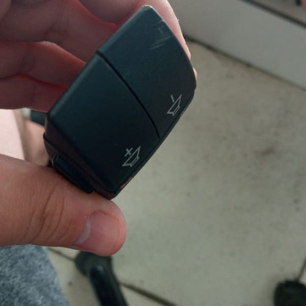 Controle De Som Renault Logan 2015 Em Diante