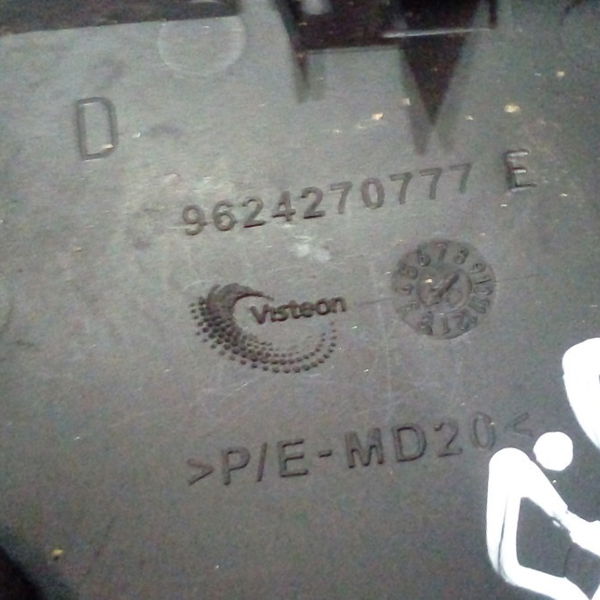 Tampa Painel Tabelier Lado Direito Peugeot 206 9624270777