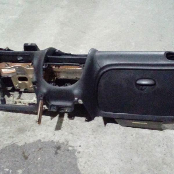 Painel Tabelier Peugeot 206 2008