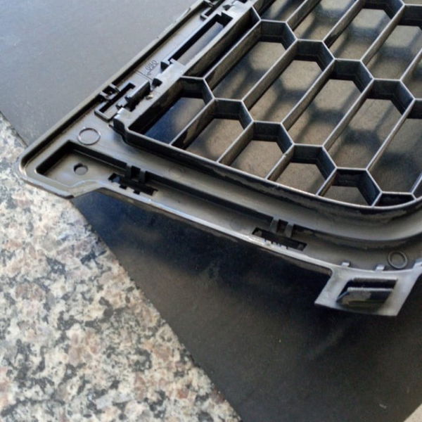 Grade Para Choque Original Sandero 622548789r De 05 A 2011
