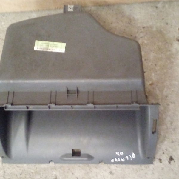 Porta Luva Completo Do Xsara Picasso 2001 A 2006 9631317177