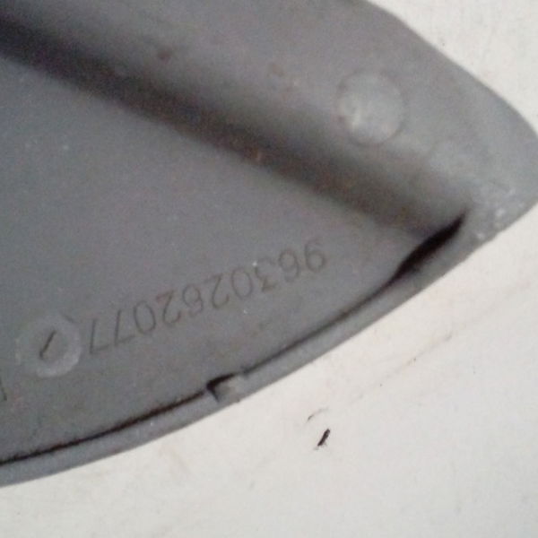 Acabamento Interno Dianteiro Direito Citroen Picasso 