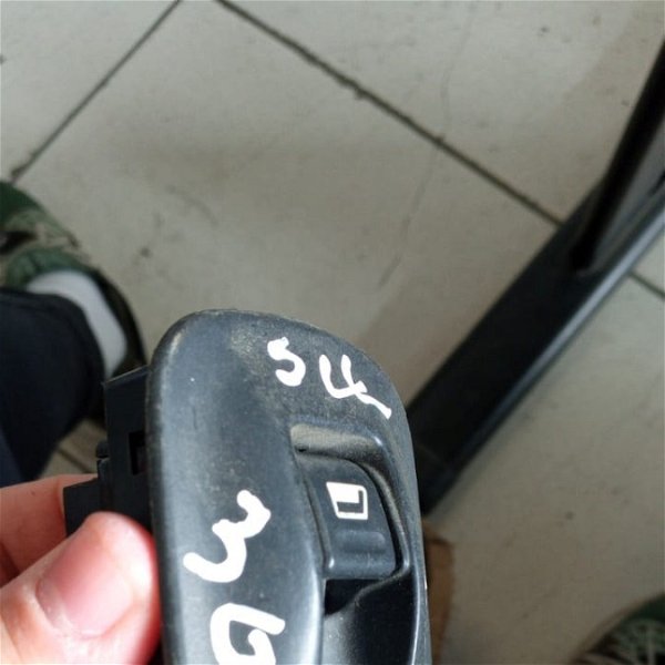 Botão Interruptor Dianteiro Direito Peugeot 306