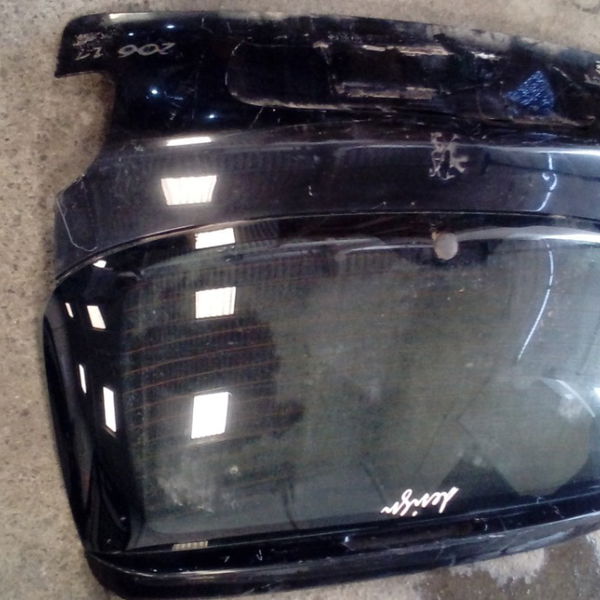 Tampa Traseira Porta Malas Peugeot 206 