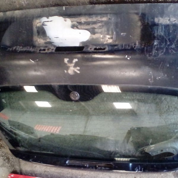 Tampa Traseira Porta Malas Peugeot 206 