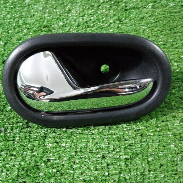 Maçaneta Interna Sandero 2016